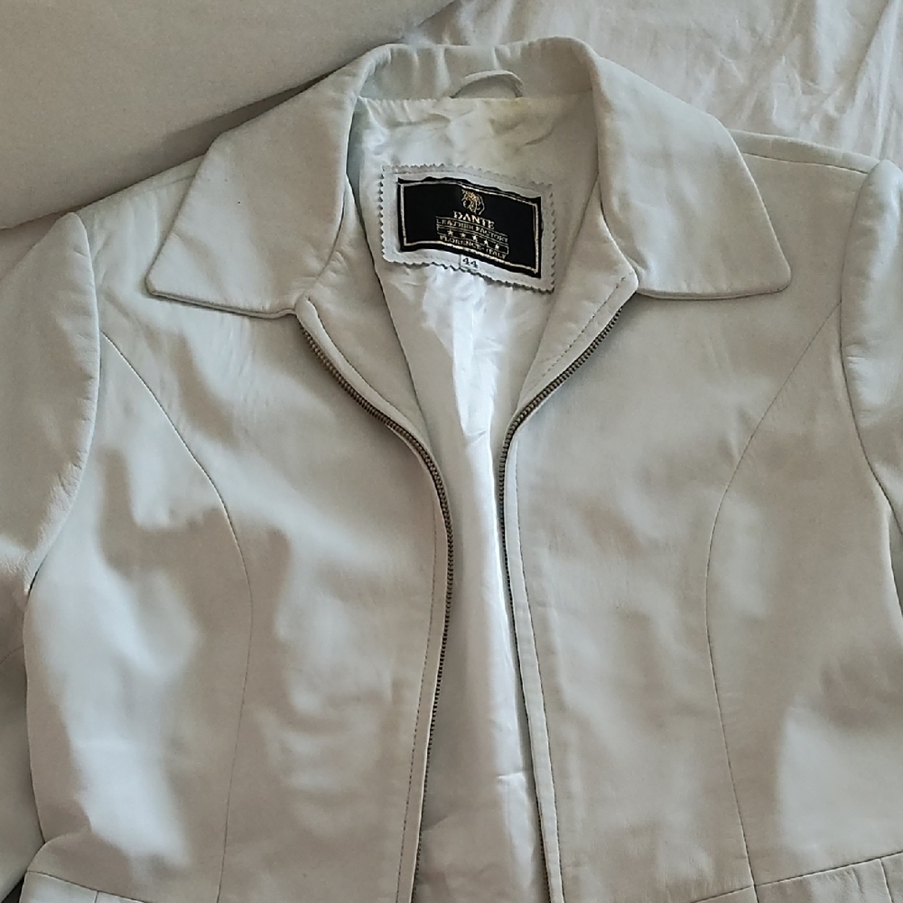 Perry Ellis Women's Cream Jacket